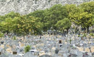 قبرستان سفیدچاه
