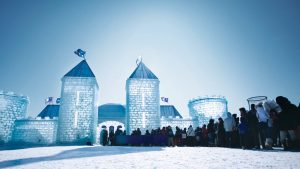 قلعه یخی کبک در کانادا